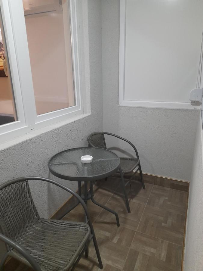 Holiday Apartaments 2 Nis Exterior photo